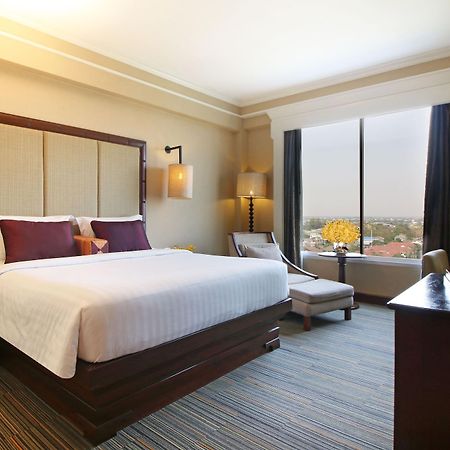 The Imperial Hotel & Convention Centre Korat Nakhonratcsaszima Kültér fotó