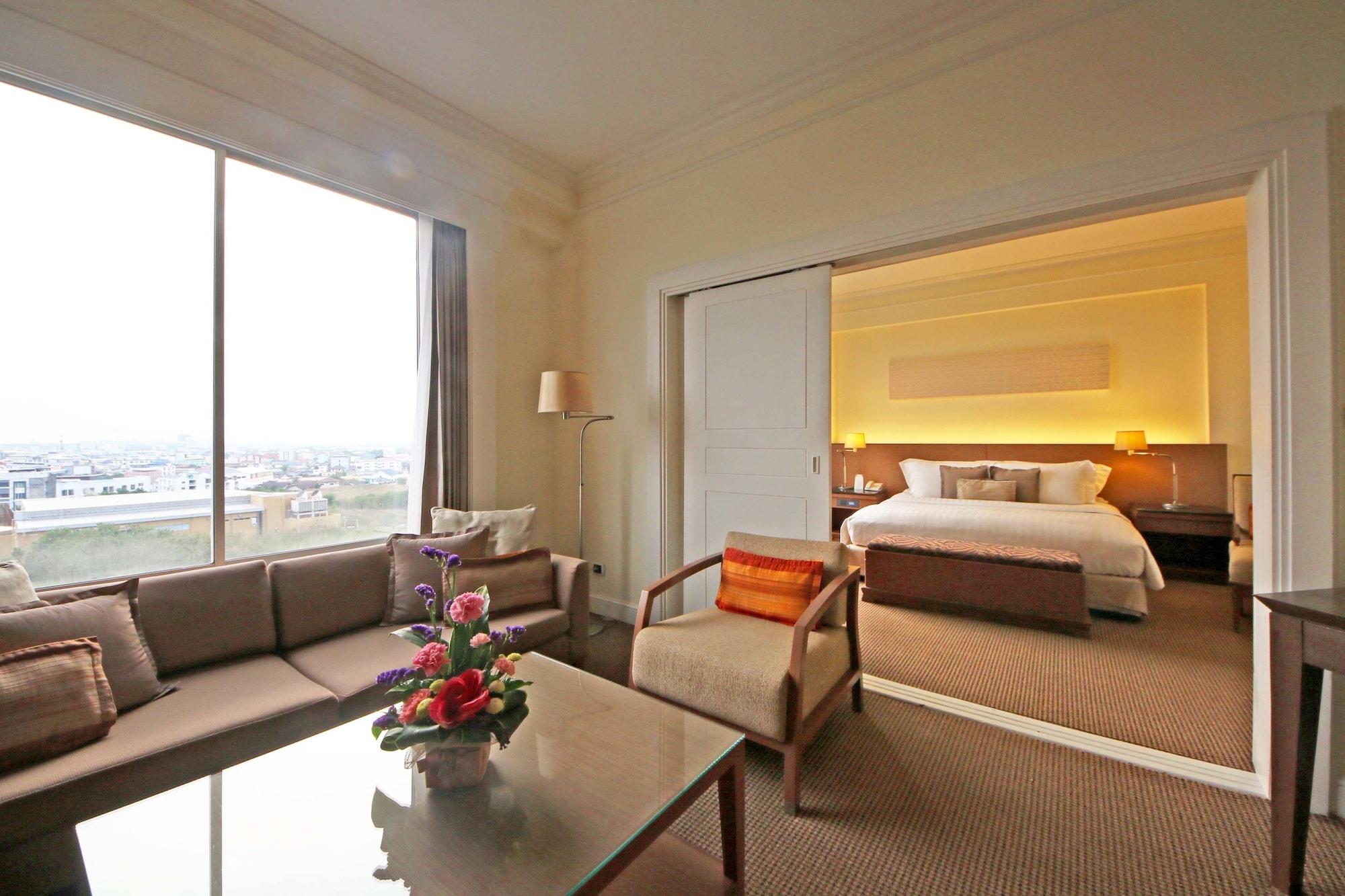 The Imperial Hotel & Convention Centre Korat Nakhonratcsaszima Kültér fotó