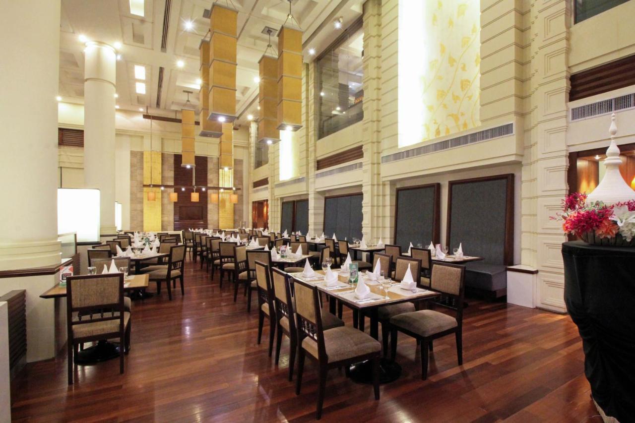 The Imperial Hotel & Convention Centre Korat Nakhonratcsaszima Kültér fotó